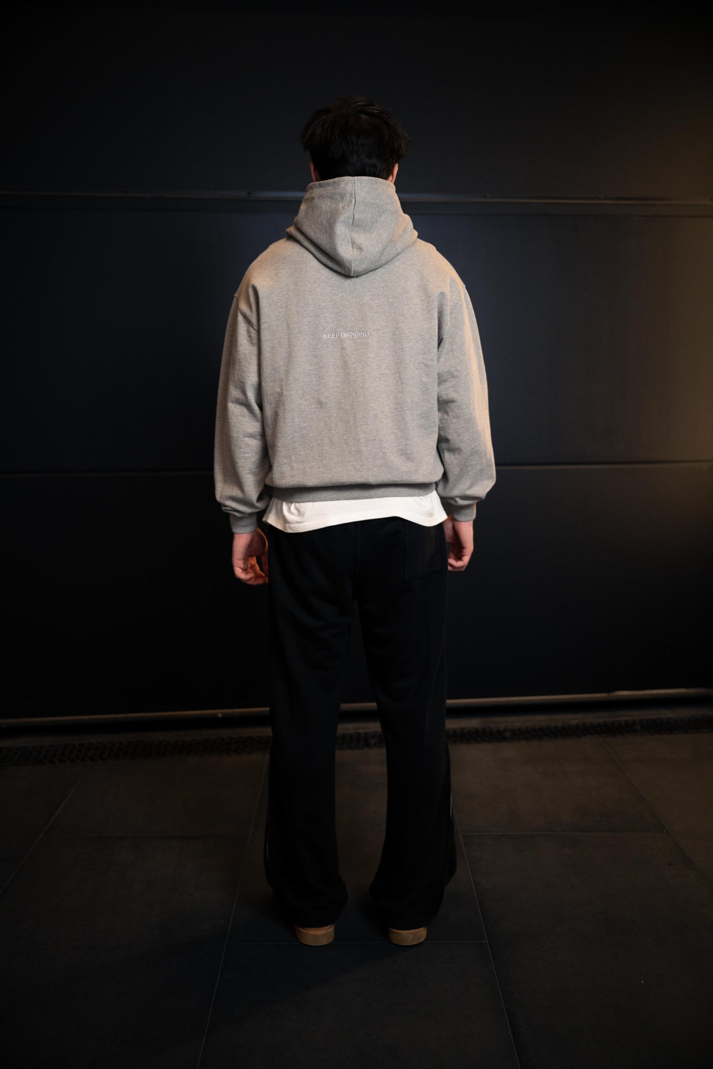 REVERSE LOGO HOODIE