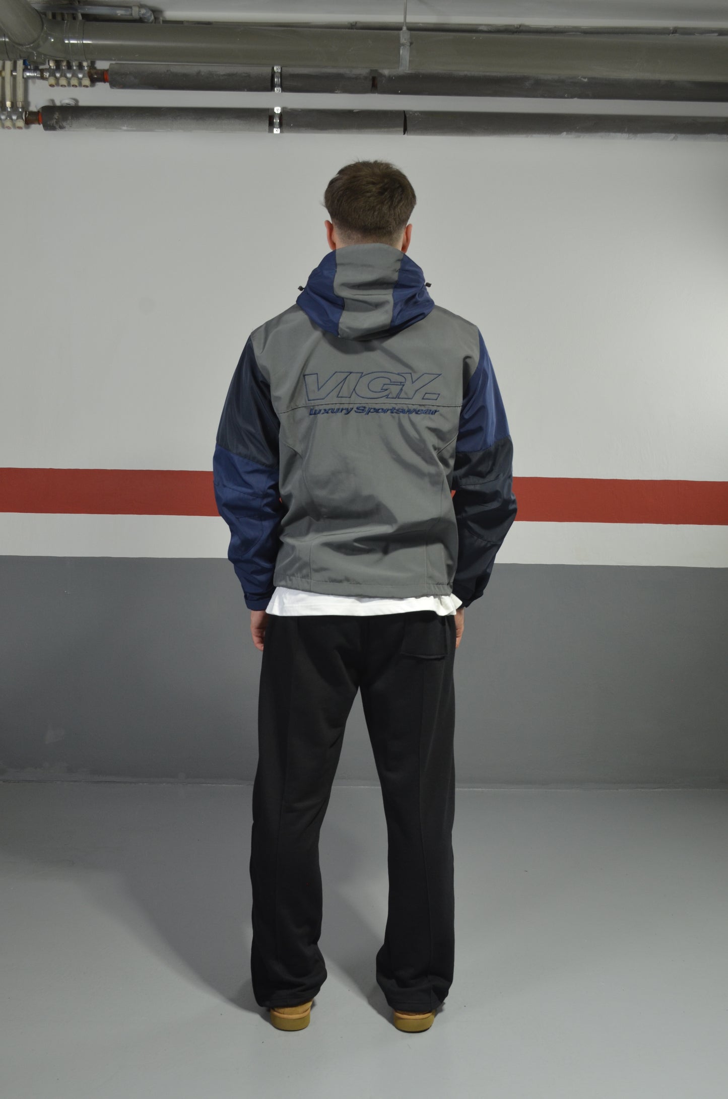 WATERPROOF SHELL JACKET