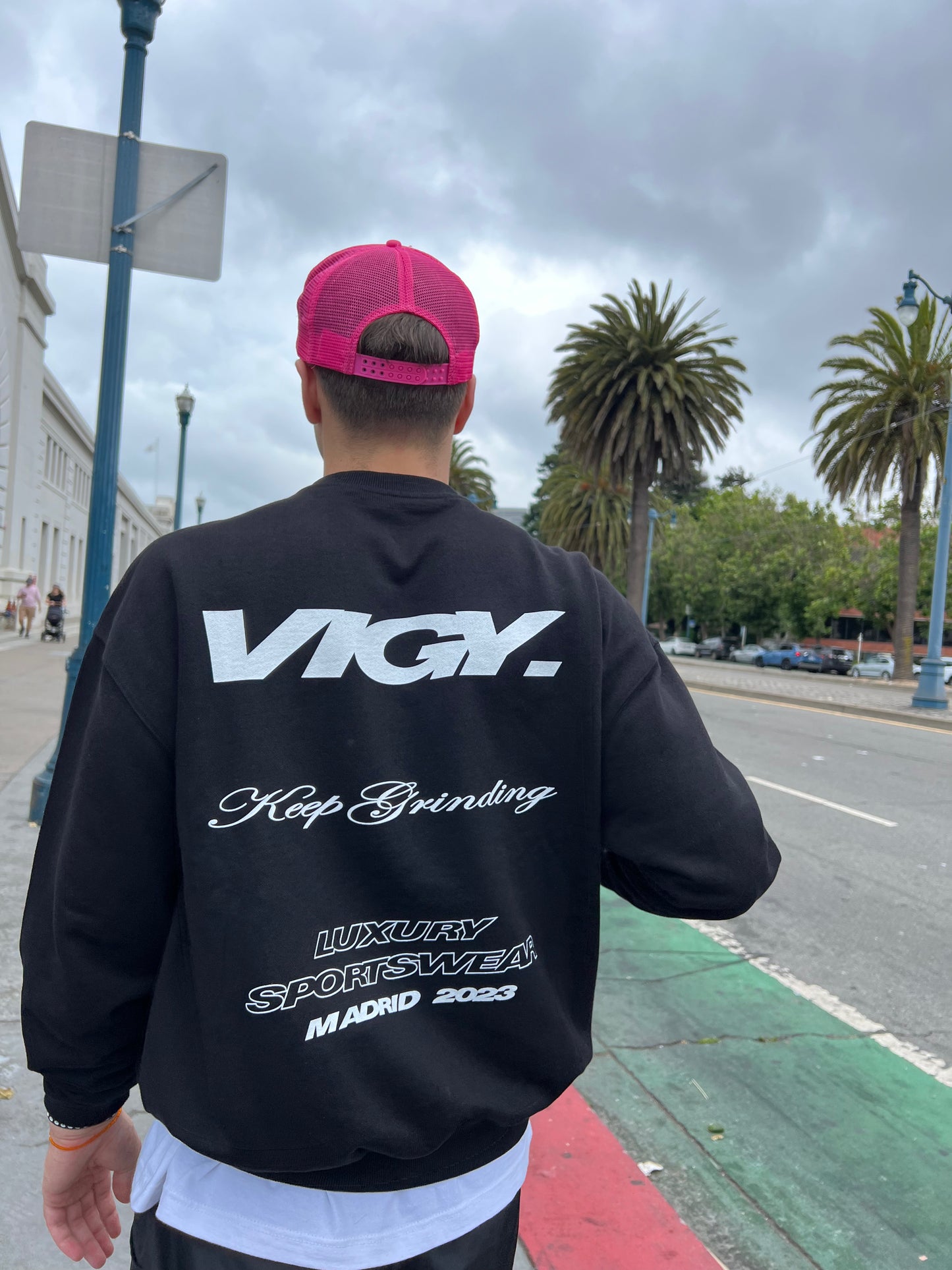 KEEP GRINDING SWEATSHIRT