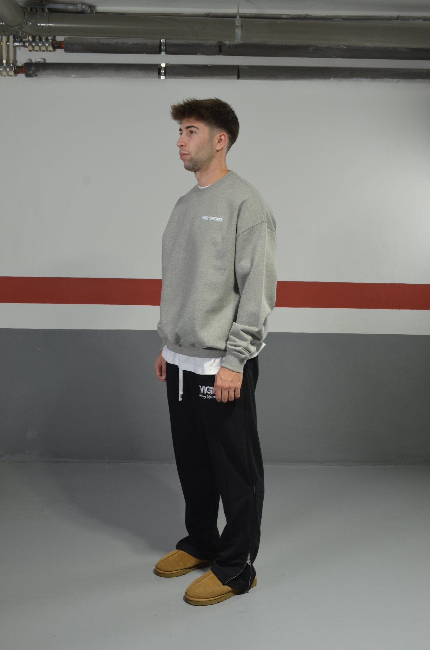 ESSENTIAL CREWNECK