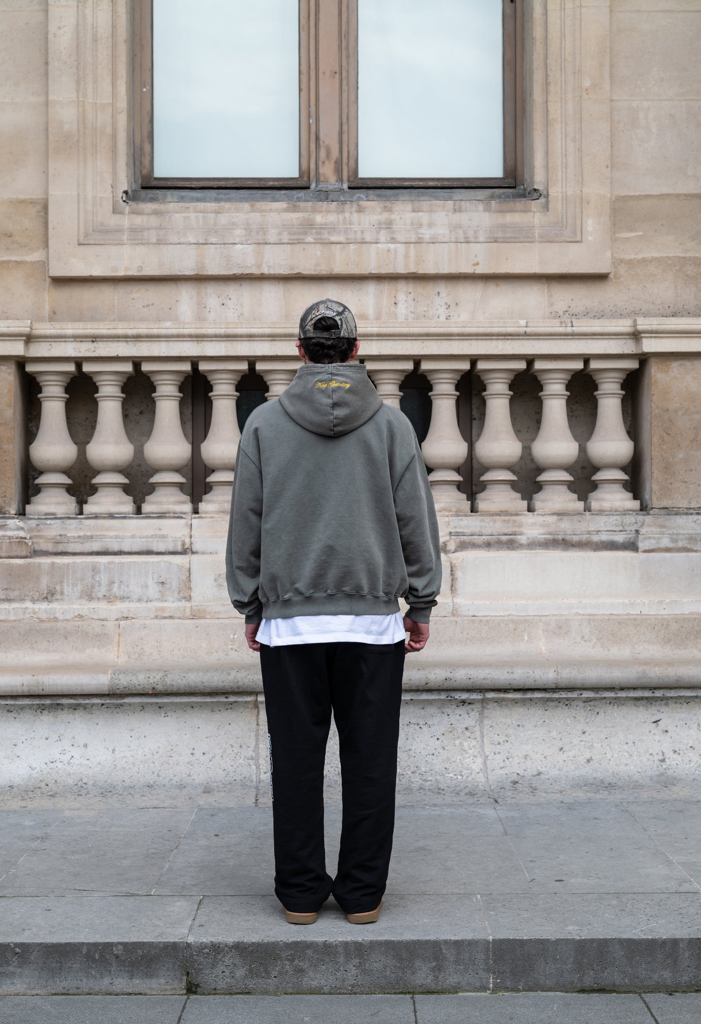 VARSITY LOGO HOODIE